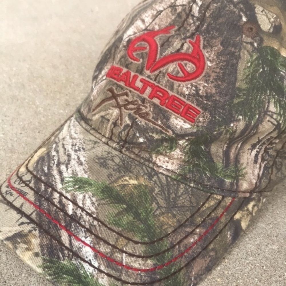 Realtree Xtra Stretch Fit Camo Hat
